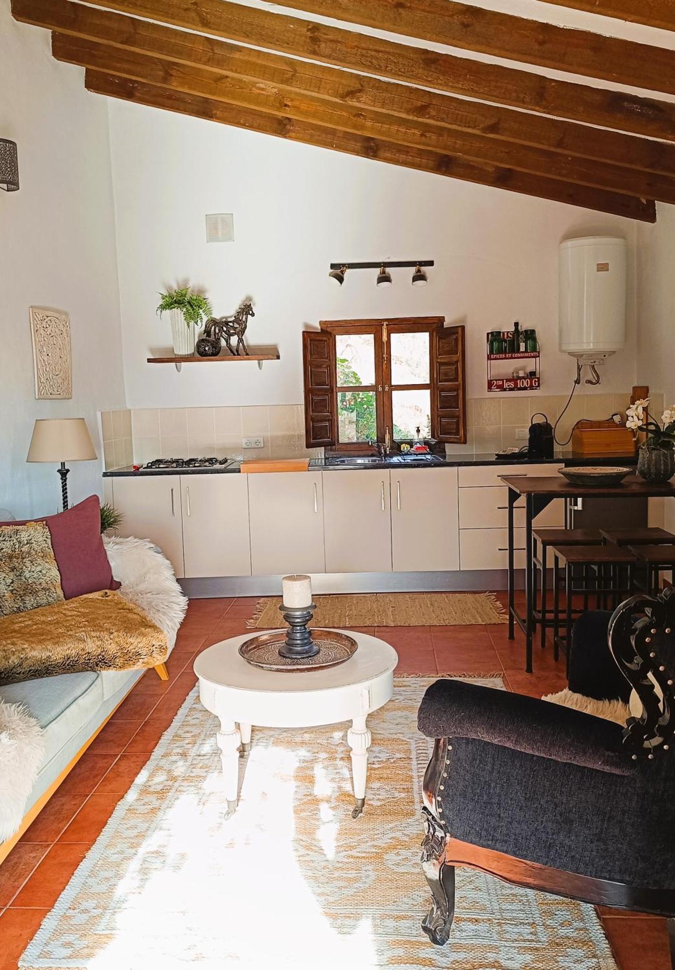 אפרטהוטל Comares Apartamento Montes By Finca Los Arcos מראה חיצוני תמונה